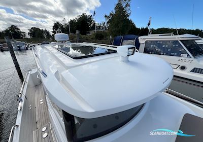 Nimbus C9 Motorbåt 2019, med Volvo Penta V8 350hk motor, Sverige