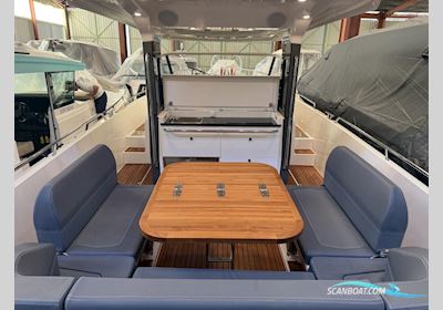 Nimbus T11 Motorbåt 2022, med Mercury motor, Frankrike