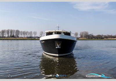 Oostende Classic 43 OC Motorbåt 2010, med Volvo Penta is een Zweeds merk dat wereldwijd bekendstaat om betrouwbare en krachtige scheepsmotoren en aandrijfsystemen. Ze leveren zowel diesel- al motor, Holland