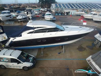 PRINCESS V42 Motorbåt 2011, med Volvo Penta motor, England