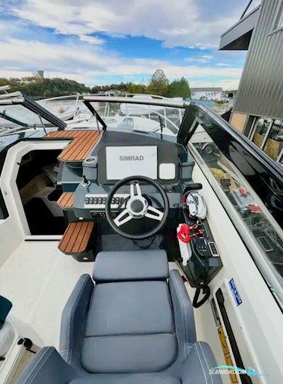 Parker 800 Cruiser Motorbåt 2022, med Suzuki motor, Frankrike