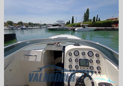 Performance Marine 807 Performance Motorbåt 2001, med Mercruiser 5.0 motor, Italien