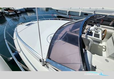 Pershing 33 Motorbåt 1988, med Cummins motor, Frankrike