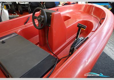 Pioneer 11 Sport Incl. Yamah 6pk 4-T Motorbåt 2005, Holland