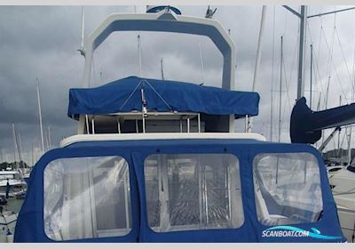 Princess 35 Motorbåt 1989, med 2 x Cummins 6BT A9 250hp Diesel with 3 blade propellers motor, England