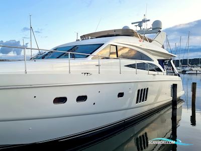 Princess 67 Flybridge 2x1200 Mtu Motorbåt 2008, med Mtu V8 M93 2000 motor, Sverige