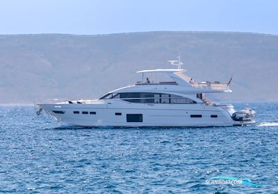 Princess 82 Motorbåt 2018, med Catarpillar c32a motor, Grekland