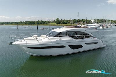Princess F55 Motorbåt 2021, med 2 x Volvo D13-900 motor, England