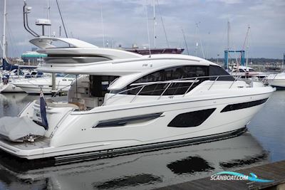 Princess F55 Motorbåt 2020, med 2 x Volvo D13-900 motor, England