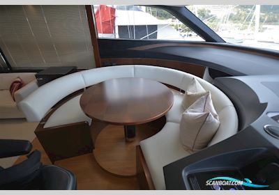 Princess S72 Motorbåt 2016, med 2 x Caterpillar C32A 1723 hp motor, Italien