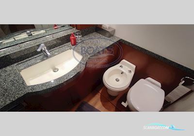 Princess V70 SPORT Motorbåt 2006, med Caterpillar motor, Frankrike