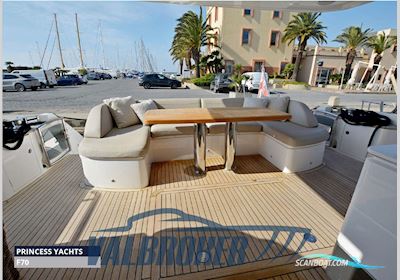 Princess Yachts F70 Motorbåt 2019, med Man V12 motor, Italien