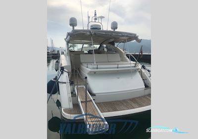 Princess Yachts V 45 Motorbåt 2008, med Volvo Penta D6 motor, Montenegro