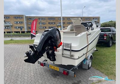 Quicksilver 455 Cabin Med Brenderup Trailer Samt NY Mercury F60 Efi Elpt Motorbåt 2016, med Mercury motor, Danmark