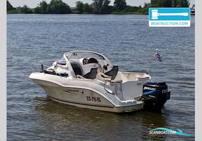 Quicksilver 540 Cabin Motorbåt 2005, med Mercury motor, Holland