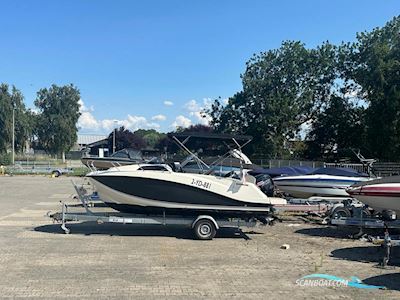 Quicksilver 555 Cabin Motorbåt 2019, med Mercury motor, Holland