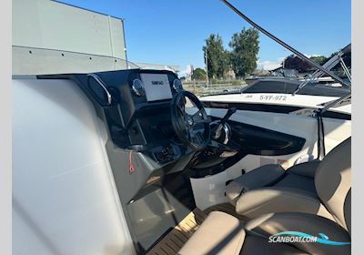 Quicksilver 555 Cabin Motorbåt 2019, med Mercury motor, Holland