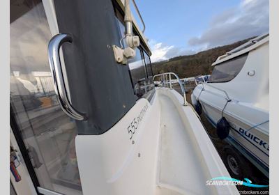 Quicksilver 555 Pilot House Motorbåt 2015, med Mercury motor, England