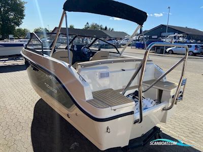 Quicksilver Activ 555 Bowrider m/Mercury F80 hk Efi 4-Takt Motorbåt 2025, Danmark
