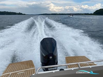 Quicksilver Activ 755 Cruiser Med 250 hk Mercury Verado 4,6L V8 XL - Udstyr - Solgt Motorbåt 2023, med Mercury motor, Danmark