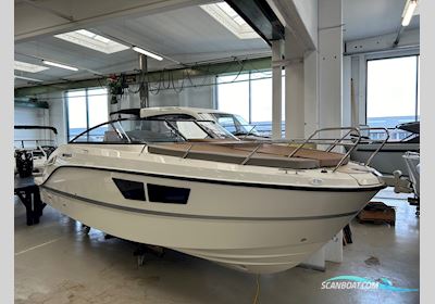 Quicksilver Activ 805 Cruiser NY Motorbåt 2025, med Mercury 400 hk Verado 5.6 V10 motor, Danmark