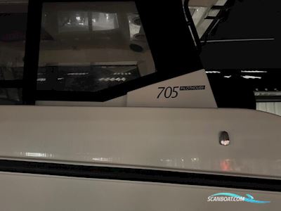 Quicksilver Captur 705 Pilothouse med 225 hk Mercury-EFI DS 3,4L V6 XL Motorbåt 2022, med Mercury motor, Danmark