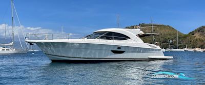 RIVIERA YACHTS 4400 SPORT YACHT Motorbåt 2008, med Volvo IPS 600 D6 435 KA motor, Frankrike