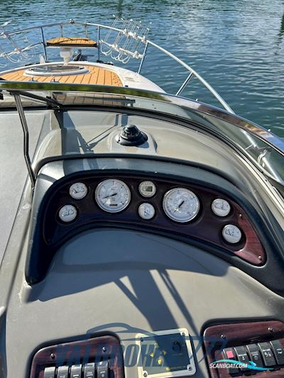 Regal Marine 2665 Motorbåt 2008, med Volvo Penta 5.7 gi motor, Italien