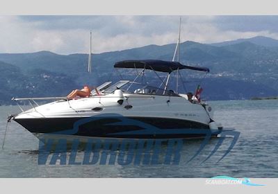 Regal Marine Commodore 2665 Motorbåt 2002, med Mercruiser Mcm MX 6,2 Mpi Bravo Iii motor, Italien