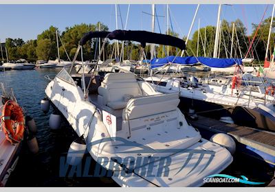 Regal Marine Commodore 2665 Motorbåt 2002, med Mercruiser Mcm MX 6,2 Mpi Bravo Iii motor, Italien