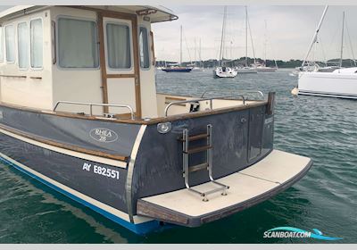 Rhea Marine RHEA 28 Motorbåt 2013, med Nanni motor, Frankrike