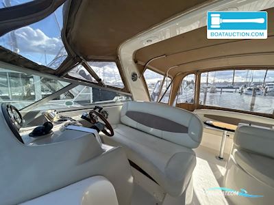 Rinker Fiesta Vee 342 Motorbåt 2003, med GM Motors motor, Holland
