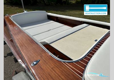 Rio Bonito Motorbåt 1964, med Chris Craft motor, Holland