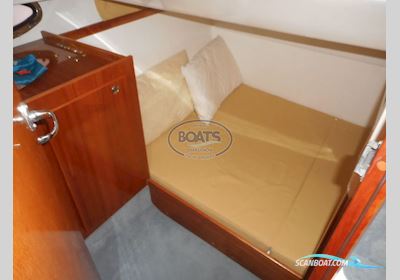 Rio Yachts Rio 850 Cruiser Motorbåt 2004, med Volvo AD31P motor, Frankrike