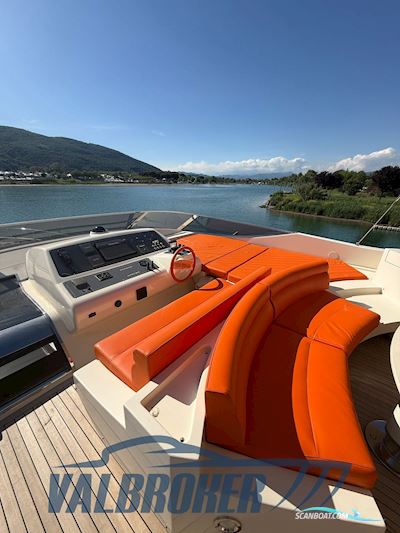 Riva 85 Opera Motorbåt 2007, med Mtu 16V2000M91 motor, Italien