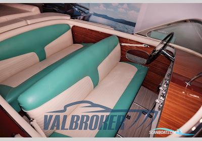 Riva Ariston Motorbåt 1959, med Chris Craft MCL motor, Italien