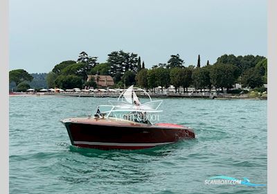 Riva Super Florida Motorbåt 1964, Italien