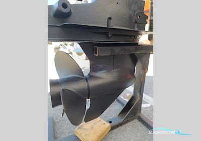 Riviera  24 Motorbåt 2006, med Mercruiser motor, Frankrike