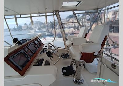 Riviera Marine Riviera 58 Open Flybridge Motorbåt 2008, med Mtu motor, Frankrike