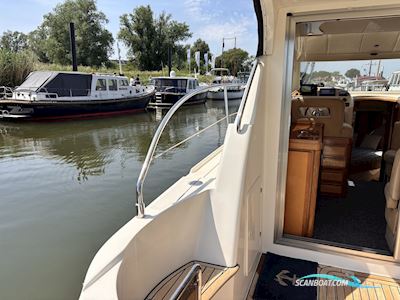 Rodman 30 Cruiser Flybridge Motorbåt 2004, Holland