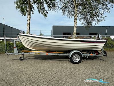 Ryds 460R Motorbåt 2006, Holland