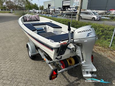 Ryds 460R Motorbåt 2006, Holland