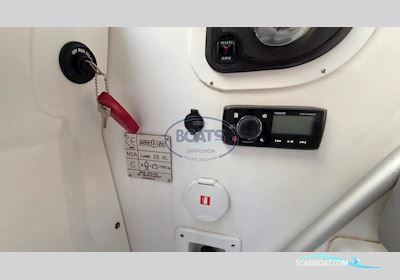 Salpa Laver 23 XL Motorbåt 2018, med Mercruiser motor, Frankrike