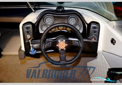 Sea Ray 200 SR Motorbåt 1992, med Mercruiser 4.3 L 4 Tempi 6 Cilindri motor, Italien