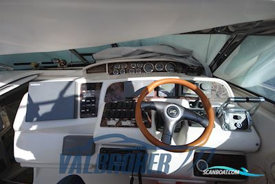 Sea Ray 370 SUNDANCER Motorbåt 1997, med Caterpillar 300 3116 motor, Italien