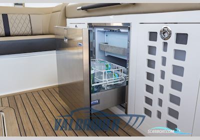 Sea Ray 400 Slx Motorbåt 2018, med Mercruiser 8.2L Axuis motor, Frankrike