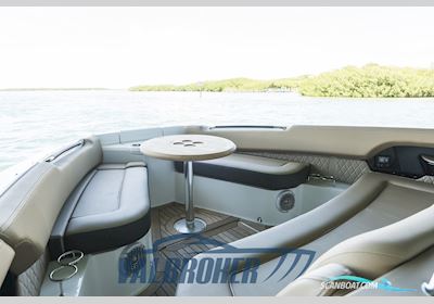Sea Ray 400 Slx Motorbåt 2018, med Mercruiser 8.2L Axuis motor, Frankrike