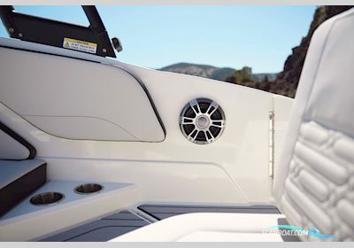 Sea Ray SPX 210 Outboard Motorbåt 2026, Holland