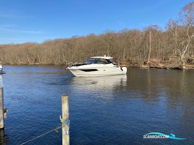 SeaRay 320 Sundancer Motorbåt 2021, med Mercuri
 motor, Danmark