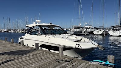 SeaRay 320 Sundancer Motorbåt 2021, med Mercuri
 motor, Danmark
